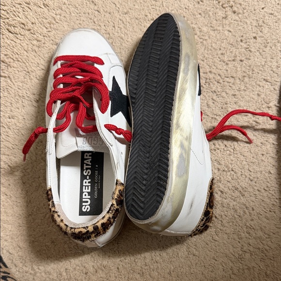 Golden Goose White Sneakers with Red Laces and Black Stars - Picture 4 of 6
